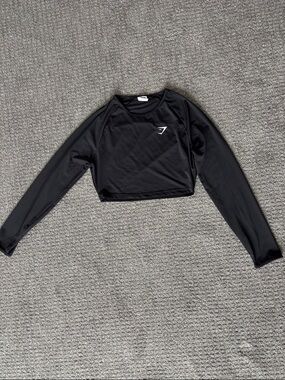 Gymshark Black Long Sleeve Cropped Athletic Top